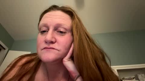 kellilyn10 online show from April 22, 8:39 am