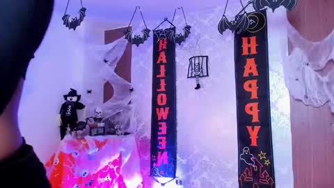 kelly__thomson online show from October 26, 10:15 pm