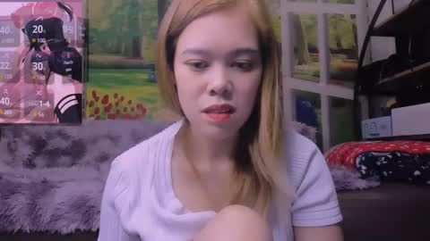 Snapshot of kelly_baby2005 chatting on January 14, 3:01 am Kelly online show from January 14, 3:01 am