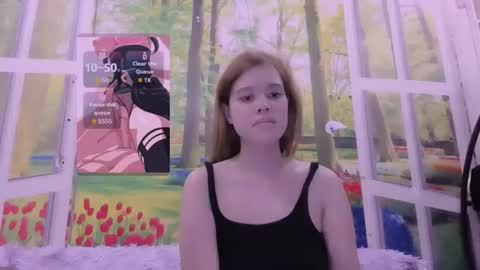 Snapshot of kelly_baby2005 chatting on January 19, 8:29 am Kelly online show from January 19, 8:29 am