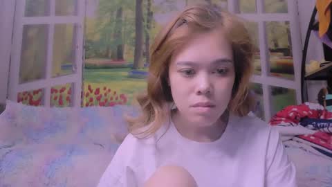 Snapshot of kelly_baby2005 chatting on February 6, 5:12 am Kelly online show from February 6, 5:12 am