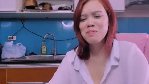 Snapshot of kelly_baby2005 chatting on February 23, 3:15 am Kelly online show from February 23, 3:15 am