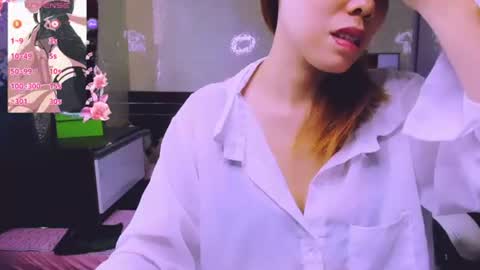 Kelly online show from July 5, 2:07 am