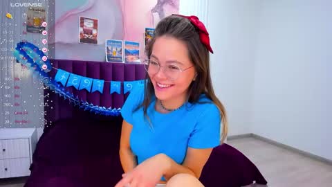 Kelly online show from October 2, 1:12 am