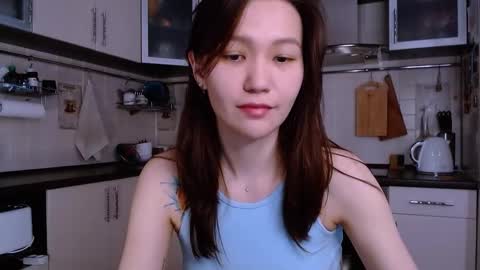 Kelly online show from March 27, 7:14 am