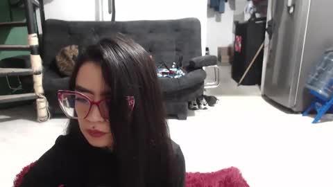 Snapshot of kellyandkataleya chatting on October 8, 4:32 am kelly kata Lovense is on PVT ALWAYS OPEN online show from October 8, 4:32 am