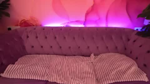 Kelly online show from November 24, 2:39 pm