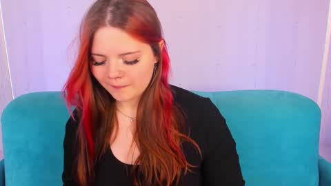 Snapshot of kellyfiery chatting on November 27, 7:43 am Kellyfiery online show from November 27, 7:43 am