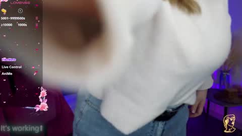 kelly online show from April 13, 9:37 am