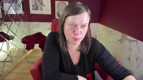 Kelly online show from October 16, 6:14 am