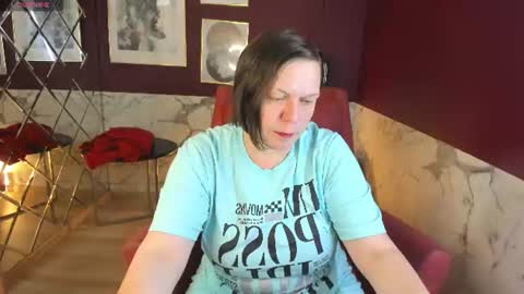 Kelly online show from July 13, 4:43 pm