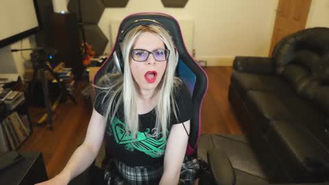 kelseycobalt online show from February 6, 1:27 am