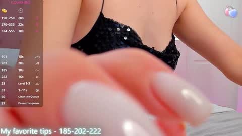 kelsi_di online show from March 27, 8:26 am