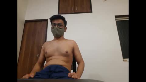 Snapshot of ken771 chatting on February 9, 7:41 pm ken771 online show from February 9, 7:41 pm