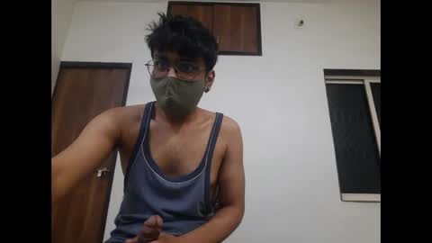 Snapshot of ken771 chatting on February 16, 6:10 pm ken771 online show from February 16, 6:10 pm