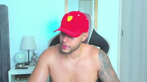 ken_mailik online show from March 9, 6:28 am