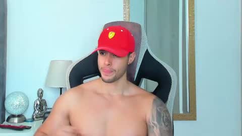 ken_mailik online show from June 10, 1:39 am