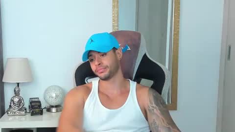 ken_mailik online show from June 30, 9:05 pm