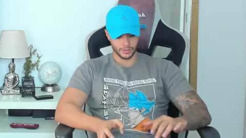 ken_mailik online show from July 25, 1:47 am