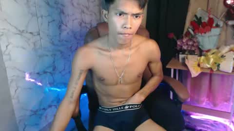 ken_minjun online show from March 17, 7:44 am
