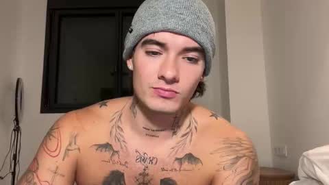 luis carlos esteban online show from November 6, 5:03 pm