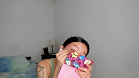 Kendal online show from October 17, 4:09 pm