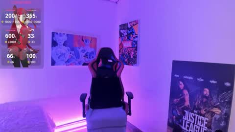 Snapshot of kendall23_ chatting on October 3, 10:07 pm Kendall online show from October 3, 10:07 pm