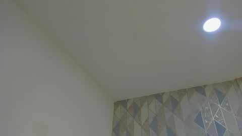 kendall jones7 online show from February 22, 7:45 pm