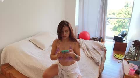 kendall online show from February 5, 5:50 pm