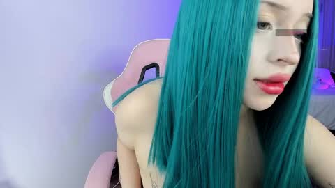 Snapshot of kendallwettt chatting on February 28, 7:04 pm Kendall online show from February 28, 7:04 pm