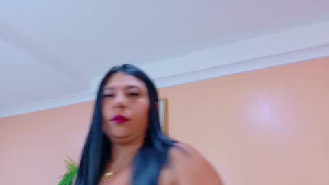 Snapshot of kendalmilleer chatting on January 8, 9:00 am online show from January 8, 9:00 am