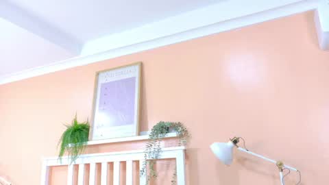 Snapshot of kendalmilleer chatting on April 13, 9:04 am online show from April 13, 9:04 am