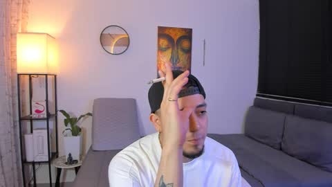 kendel_dimitri online show from May 25, 4:07 am