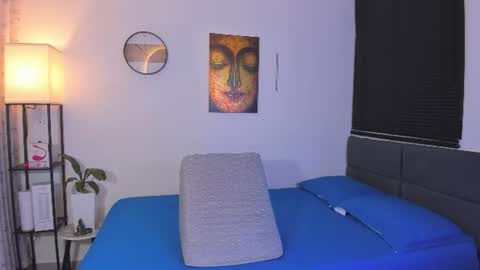 kendel_dimitri online show from June 25, 6:07 am
