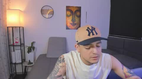kendel_dimitri online show from July 1, 12:56 am