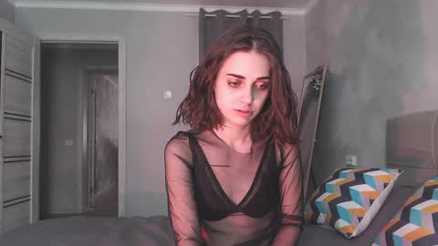 Snapshot of kendi_snow chatting on January 27, 5:25 am kendi snow online show from January 27, 5:25 am