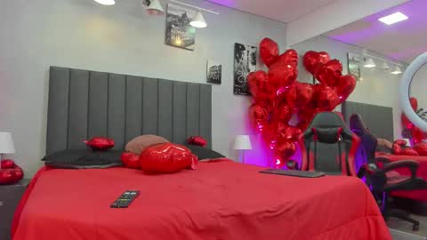 Kendra London online show from February 12, 11:16 am