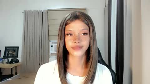 Snapshot of kendra_lunaxx chatting on February 27, 9:26 pm kendra_lunaxx online show from February 27, 9:26 pm