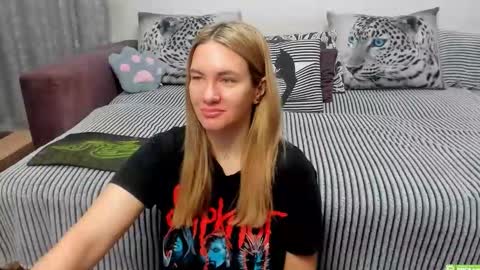 Kendra online show from November 25, 11:38 pm