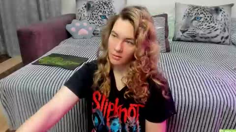 Kendra online show from March 12, 11:55 pm