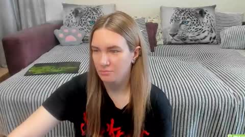 Kendra online show from May 15, 11:56 pm
