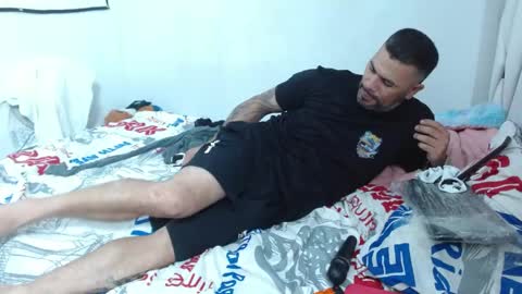 Kendra And Miller online show from April 13, 10:04 pm