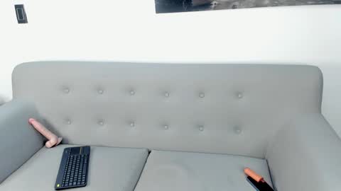 Snapshot of kendraleroy chatting on February 20, 3:12 am KENDRA online show from February 20, 3:12 am