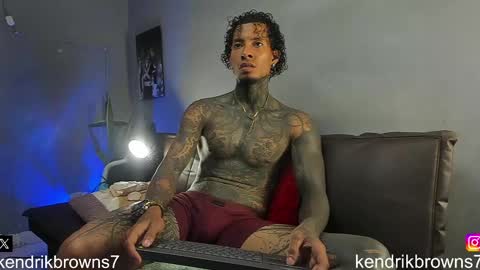 Snapshot of kendrik_brown chatting on December 2, 5:37 pm kendrick brown online show from December 2, 5:37 pm