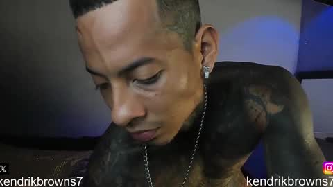 Snapshot of kendrik_brown chatting on December 14, 2:23 am kendrick brown online show from December 14, 2:23 am