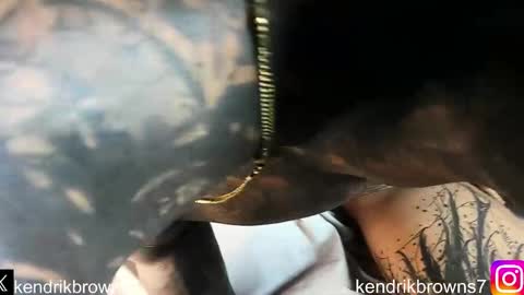 Snapshot of kendrik_brown chatting on January 4, 8:48 pm kendrick brown online show from January 4, 8:48 pm