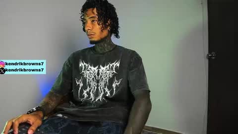 Snapshot of kendrik_brown chatting on September 11, 10:43 pm kendrick brown online show from September 11, 10:43 pm