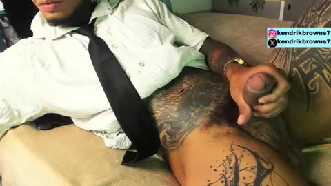Snapshot of kendrik_brown chatting on September 24, 10:35 pm kendrick brown online show from September 24, 10:35 pm