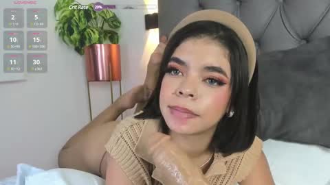 Snapshot of kenia28_ chatting on December 17, 3:49 pm Kenia online show from December 17, 3:49 pm