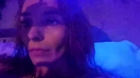 Snapshot of kenkenkenily chatting on December 4, 8:50 pm kenkenkenily online show from December 4, 8:50 pm